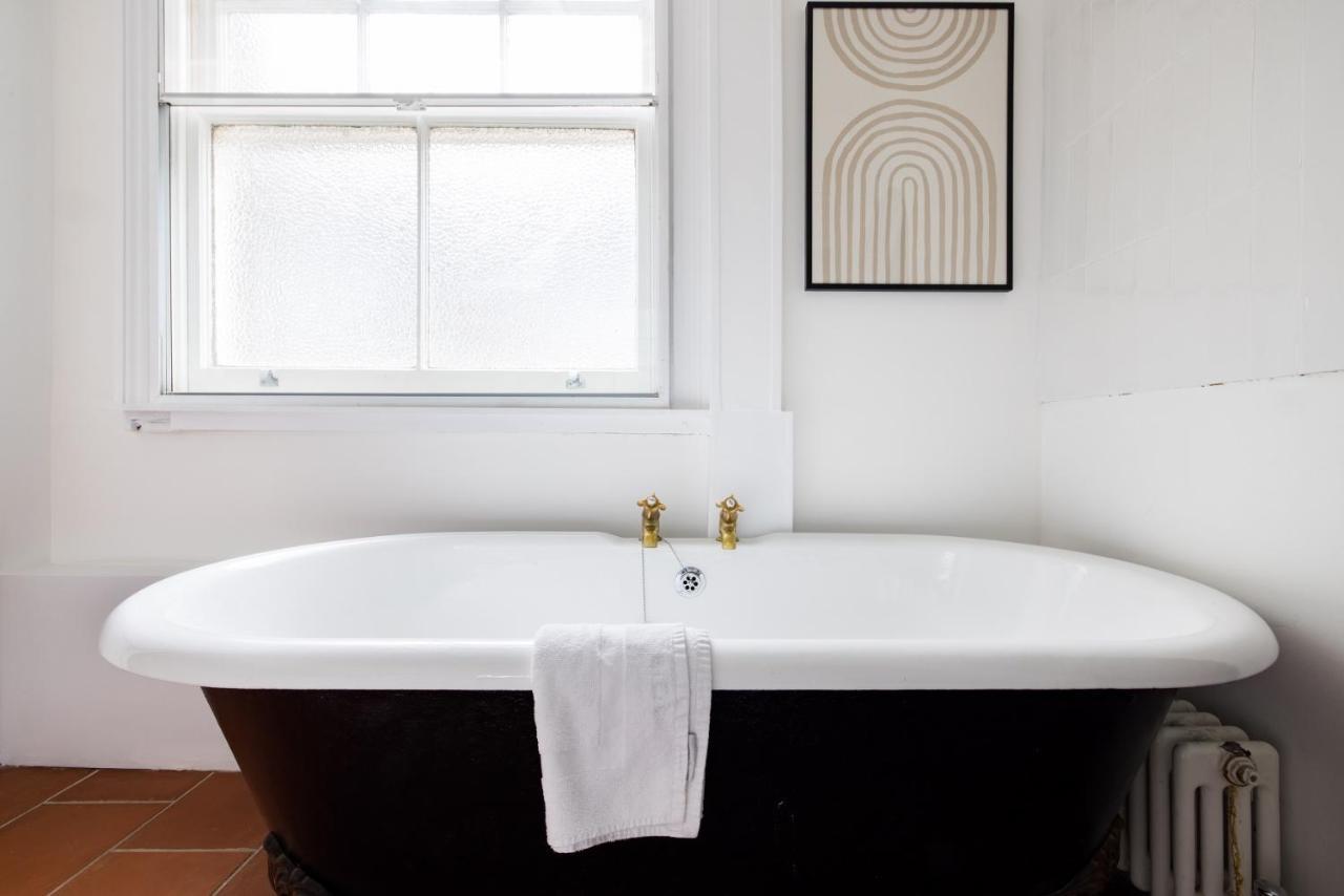 The London Bridge Escape - Stylish 2Bdr House In The Heart Of London Apartamento Exterior foto